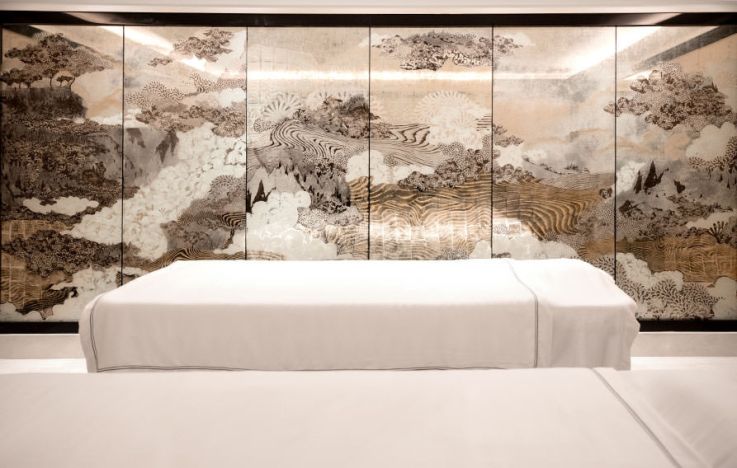 Le Ritz Paris propose en exclusivité des soins et massages CHANEL