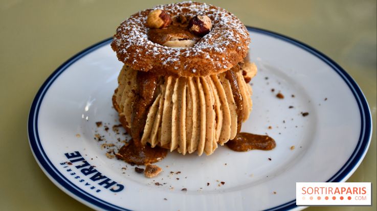 Brasserie Charlie, grands classiques & fruits de mer dans un esprit Art Nouveau à Neuilly-sur-Seine