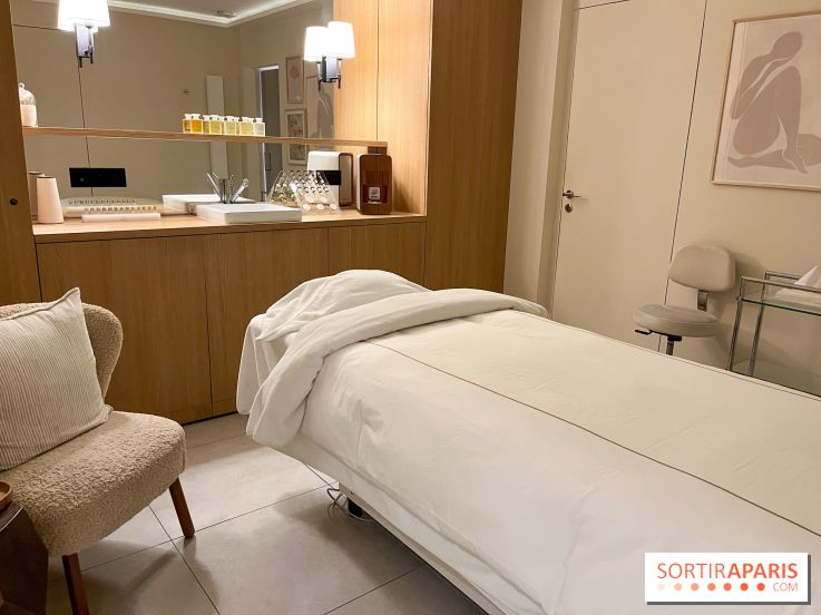 Au Black Door Spa Paris, un rituel soin visage avec accès piscine & un produit sur-mesure à la clé