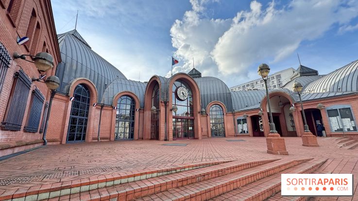 Cette mairie à l'architecture octogonale située en région parisien a de quoi surprendre