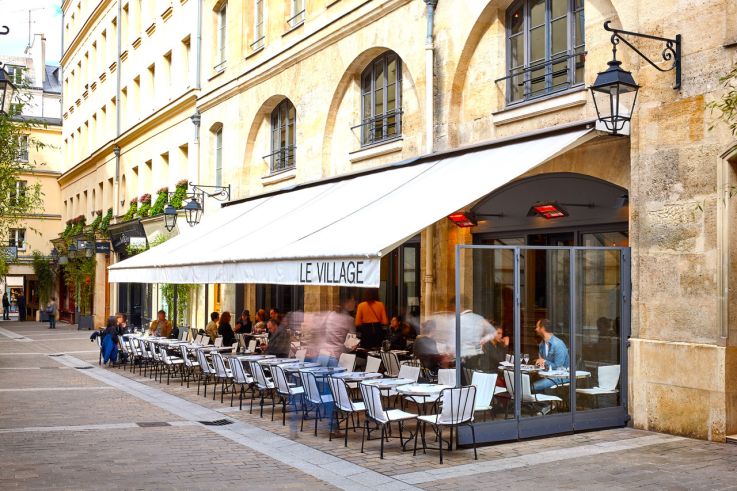 Le Village Costes vous accueille sur sa terrasse