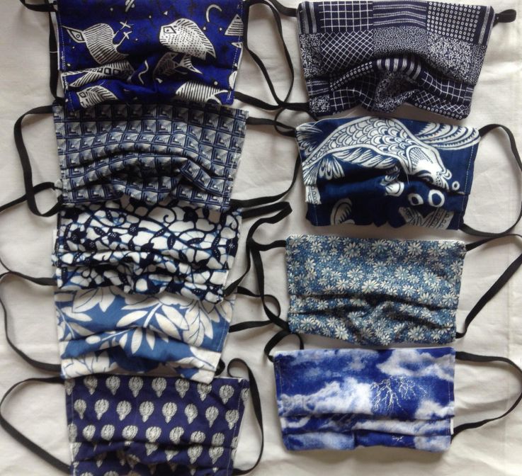 Coronavirus : des masques de protection conçus par un collectif de couturières senior