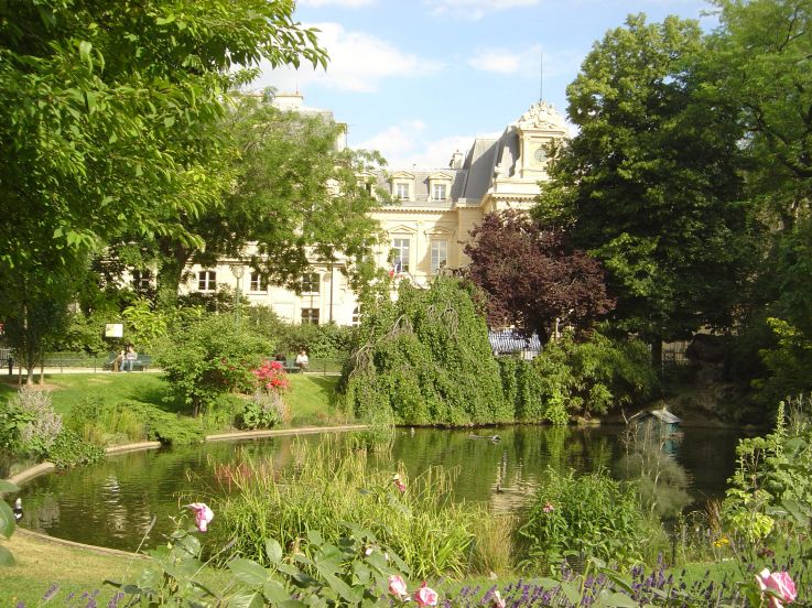 Le square du temple, un jardin parisien où il fait bon vivre