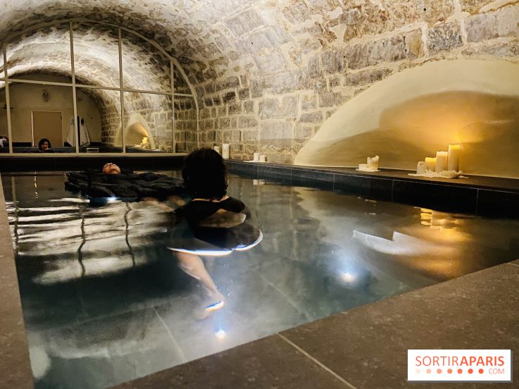 Insolite : ce spa aquatique propose des soins inédits en flottant sur l'eau