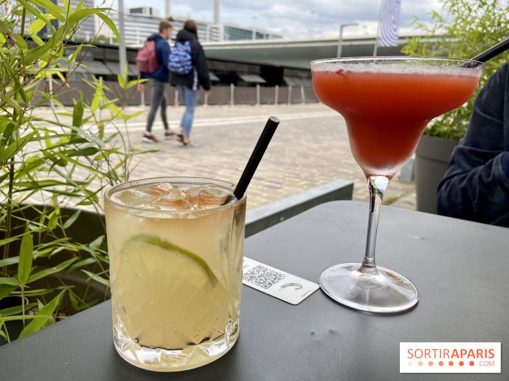 La Mer à Boire délicieuse terrasse au fil de l'eau sur les quais de Seine