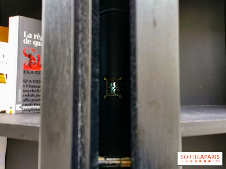 Quel est ce passage secret derrière la bibliothèque de rue du Quartier Latin ?