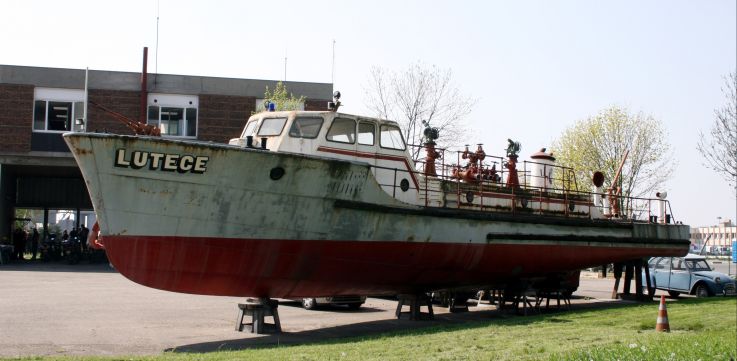 Le Lutèce : un bateau historique transformé en spot culturel et festif 