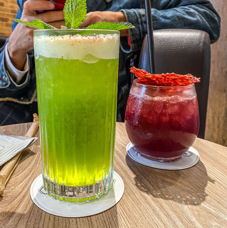 Bleecker Street Lounge : le bar 100% Doctor Strange au Disney Hotel New York - The Art of Marvel