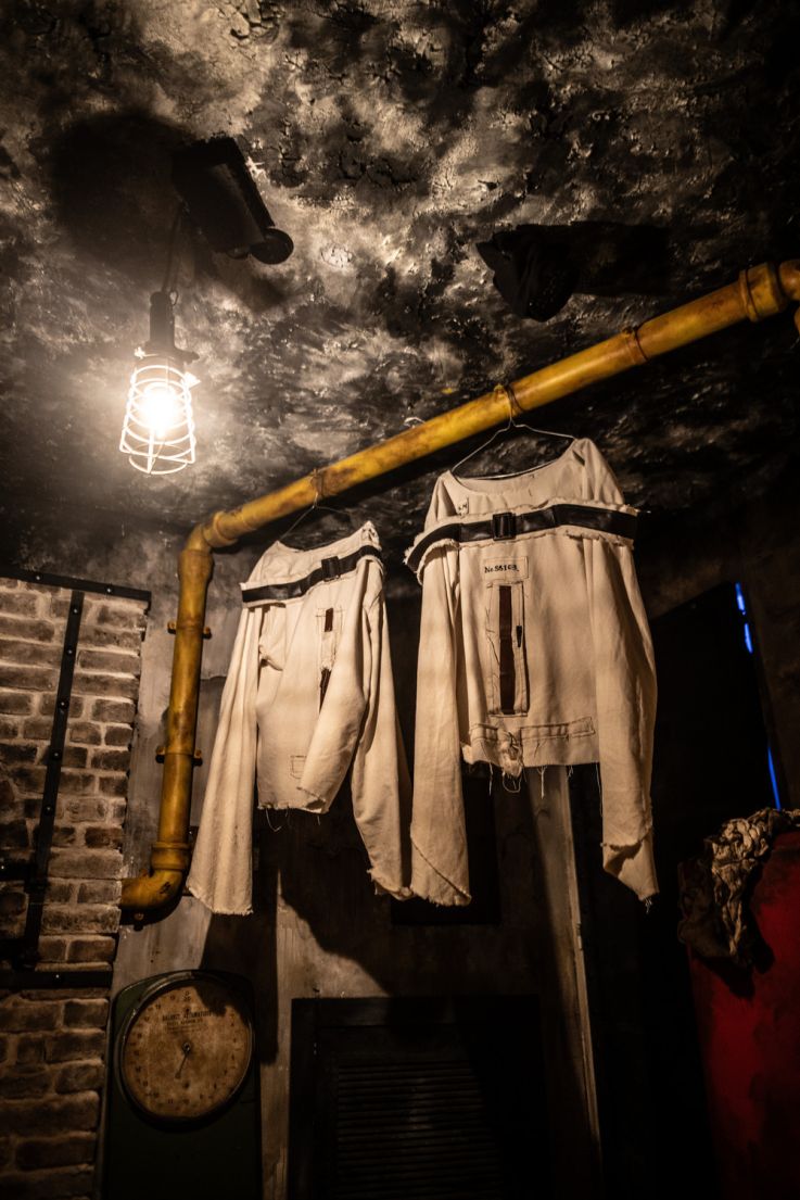 L'Asile : l'escape game terrifiant au bord de la folie au Donjon de Paris