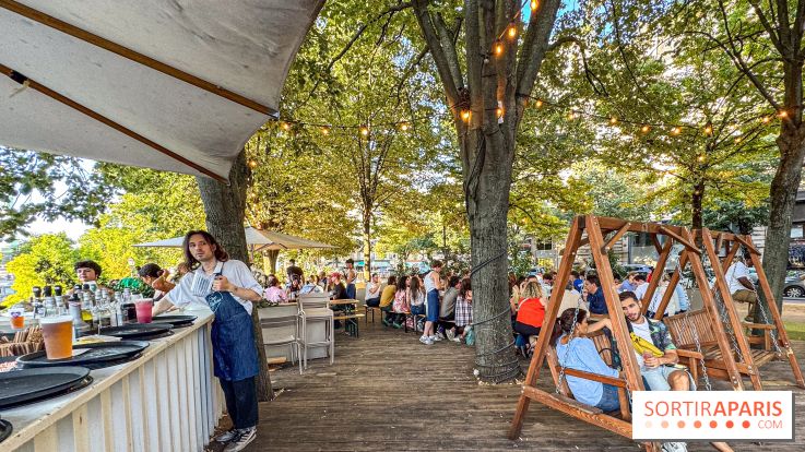 Viewing party de Drag Race France All Stars au bar Chez Mylène, dans le 12e arrondissement