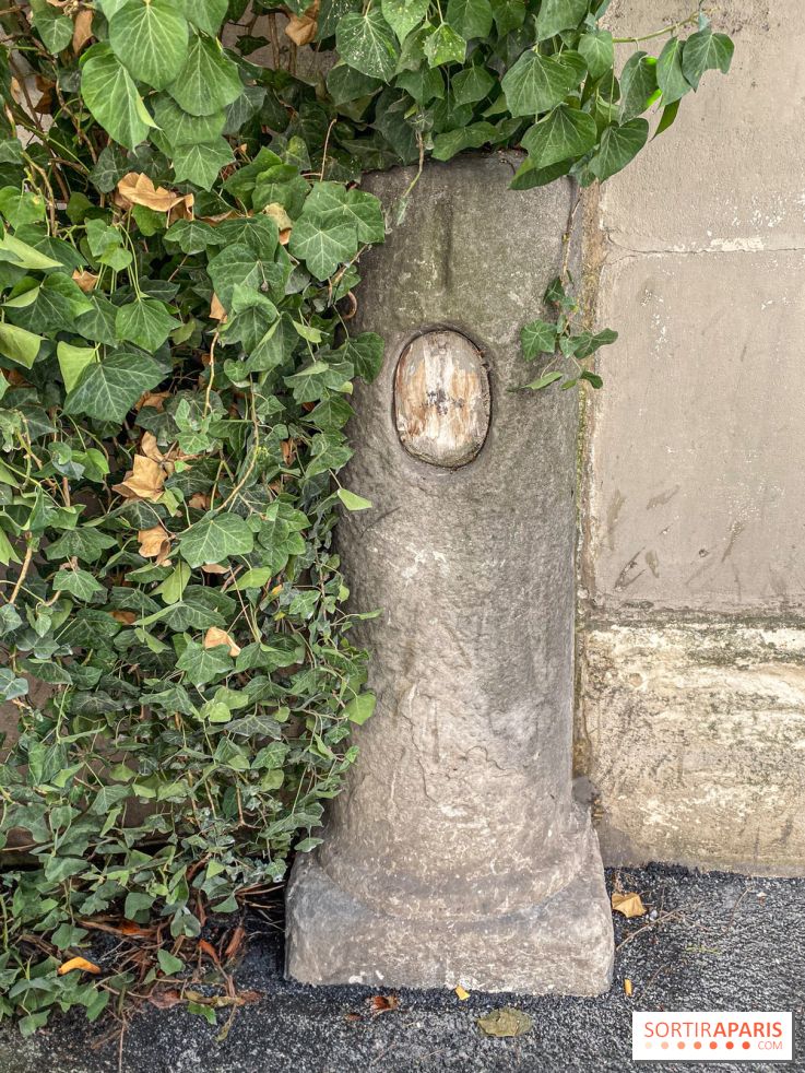 Le saviez-vous ? Il reste une seule borne milliaire à Paris, et elle est rue de Vaugirard