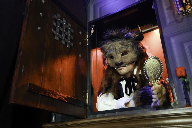 La Belle et la Bête au Grand Point Virgule : une adaptation moderne du célèbre conte