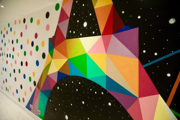 L'Hôtel Palais de Chaillot s'offre un nouvel espace signé Okuda San Miguel