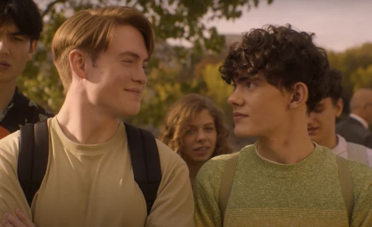 Heartstopper saison 2 : notre avis sur la série LGBT qui fait battre nos cœurs sur Netflix