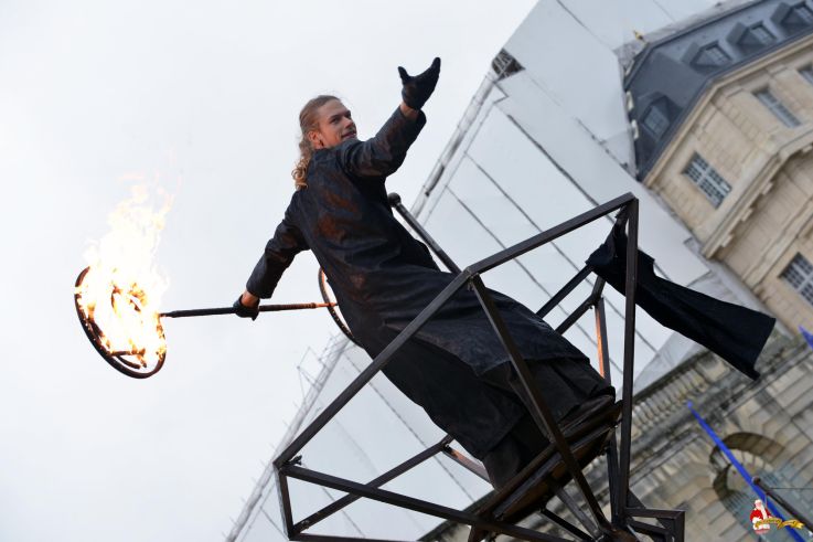 Les Enchanteurs de Noël 2019, Les Enchanteurs de Noël 2019, spectacle magique et féerique au cœur du Château de Vincennes