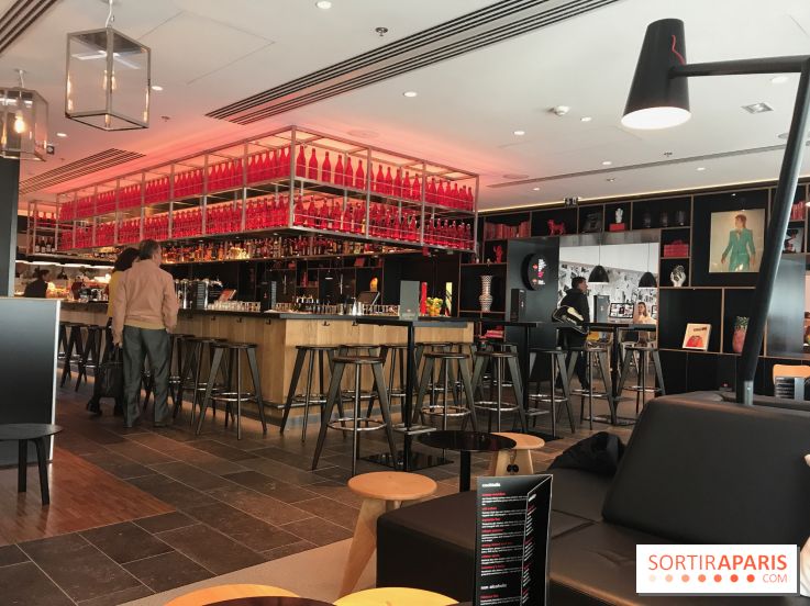 Le CitizenM dévoile CloudM, son Skybar