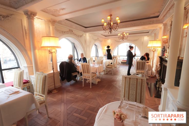 Le restaurant-salon de thé Pouchkine Madeleine