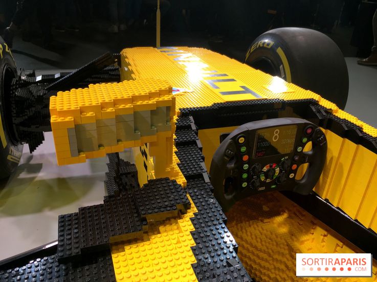 Découvrez une Formule 1 Renault RS17 100% LEGO® à l'Atelier Renault