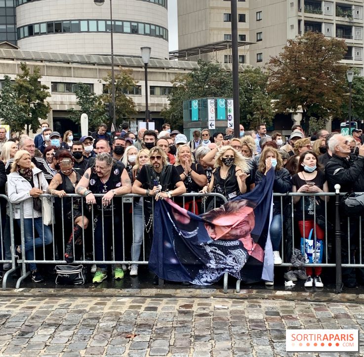 Inauguration de l'esplanade Johnny Hallyday devant l'Accor Arena de Bercy à Paris