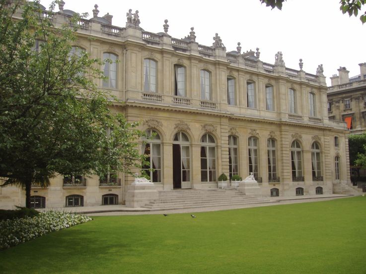 Comment visiter l'Hôtel de Lassay, la résidence du président de l'Assemblée nationale à Paris ?