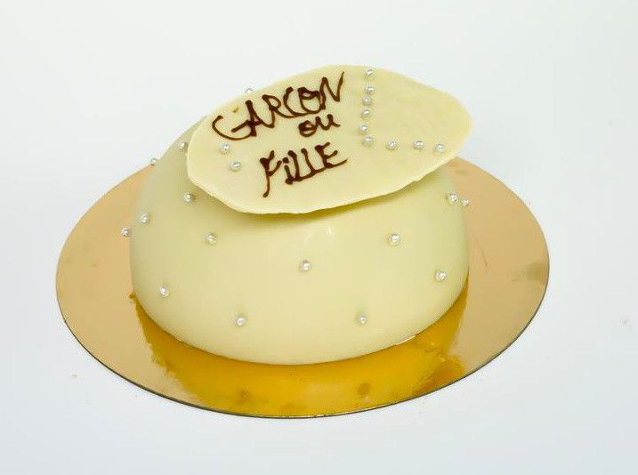 Smash Cake, des gâteaux "piñata" pour enfants à détruire !