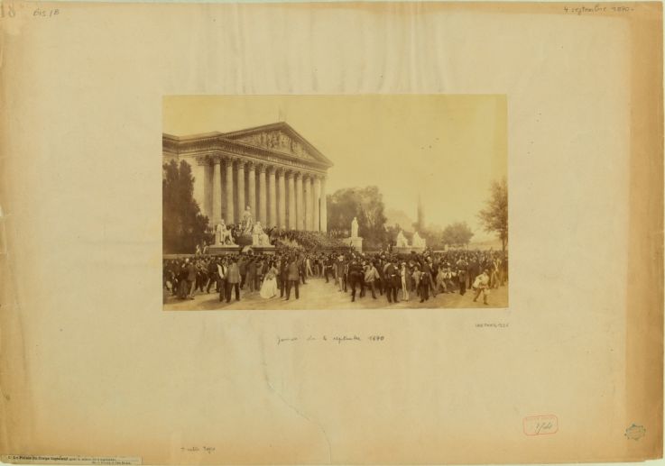 Le Palais du Corps législatif après la séance du 4 septembre