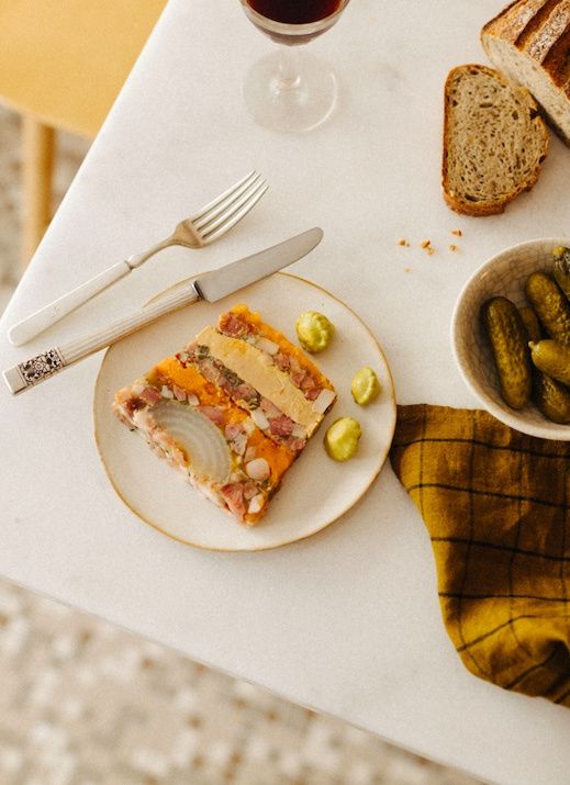 Maison Vérot dévoile sa collection de terrines et de pâtés en croute