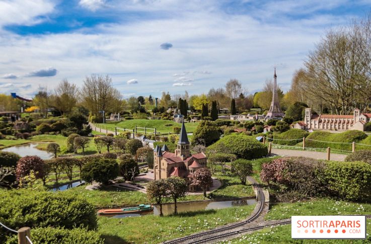 France Miniature, les plus beaux monuments racontés par Stéphane Bern
