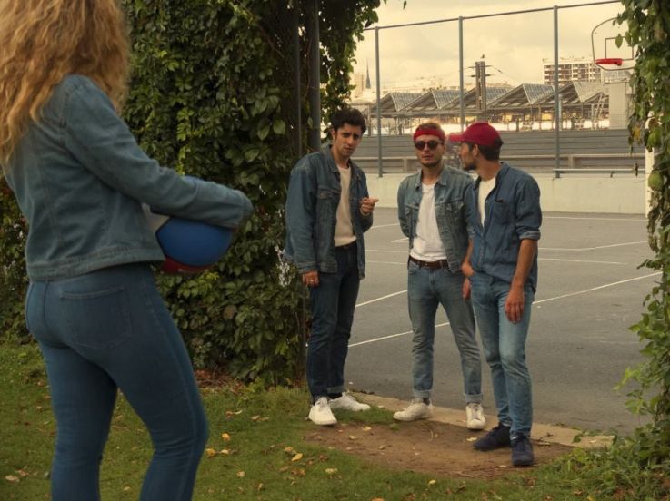 Guillaume, Jean-Luc, Laurent et la journaliste