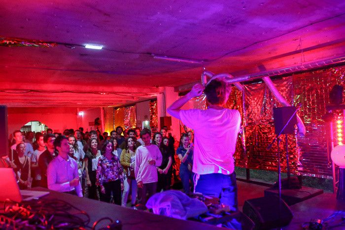 Le Consulat : le lieu éphémère arty et engagé de l'été 2018