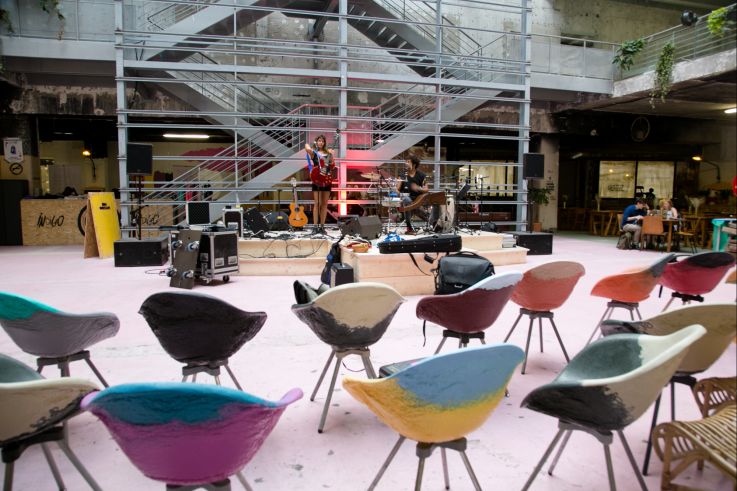 Le Consulat : le lieu éphémère arty et engagé de l'été 2018