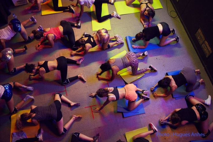 Cours de Bootyshake : cet été on libère nos fesses avec Patricia Badin!