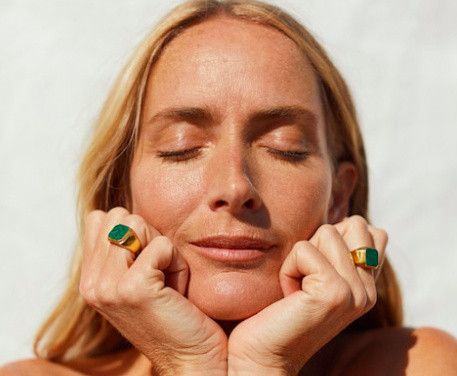 Bijoux plaqués or : la collection capsule de Mango pour ce printemps 2019