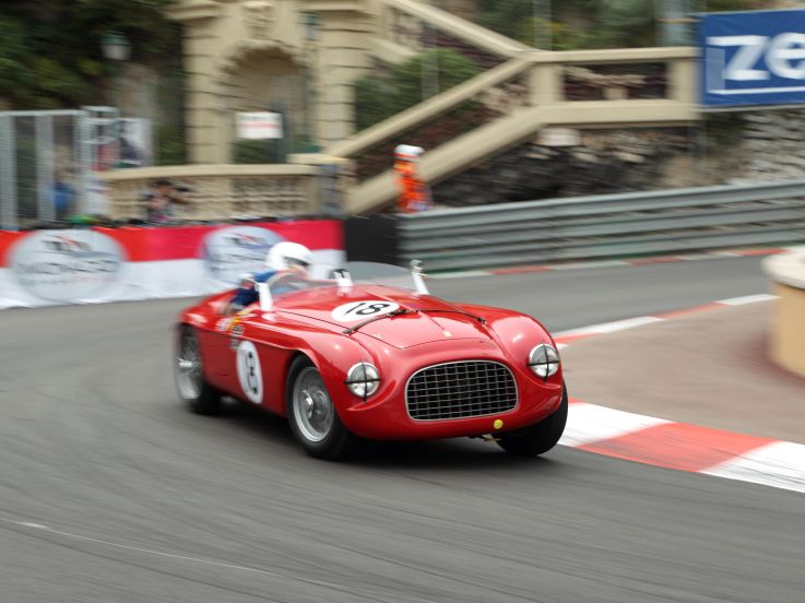 Bonhams I Cars : une exposition gratuite de voitures d'exception sous la verrière du Grand Palais