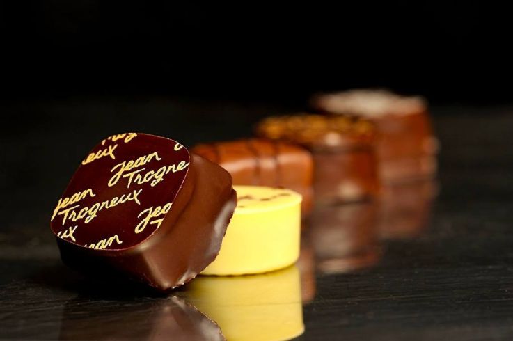 Jean Trogneux, la chocolaterie familiale de Brigitte Macron arrive à Paris - ce qu'il faut savoir