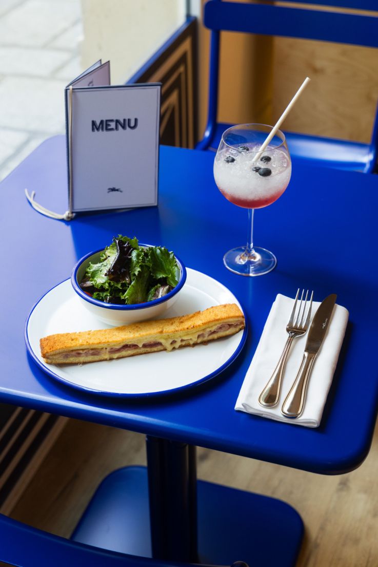 Café Longchamp : le nouveau pop-up gourmand à la mode dans le Marais, à Paris