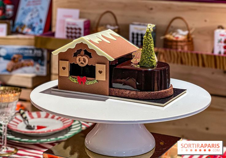 Bûches de Noël 2025 de La Grande Epicerie de Paris : trois gâteaux dans l'esprit des marchés de noël