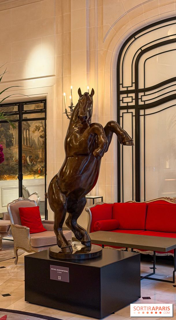 Exposition gratuite au Plaza Athénée : le bestiaire de Michel Bassompierre s'invite au palace