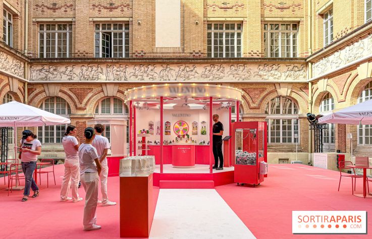 Ce pop up beauté d'une maison italienne change une école du Marais en fête foraine - avis & photos
