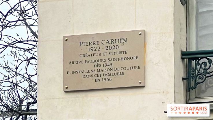 Paris a dévoilé une plaque commémorative en hommage au couturier Pierre Cardin