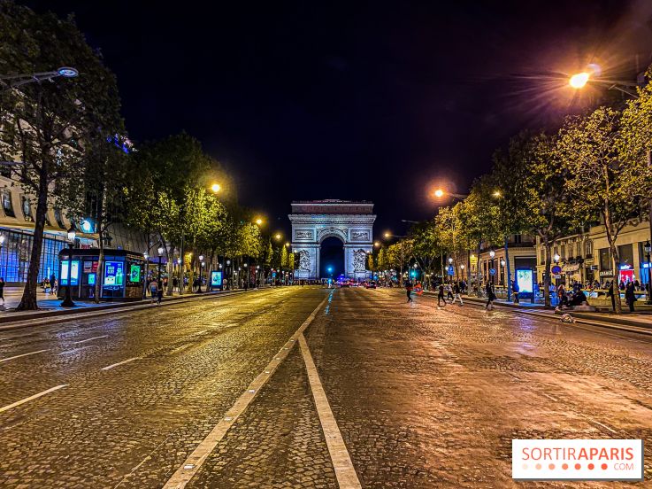 Visuel Paris Arc de Triomphe Champs Elysées nuit
