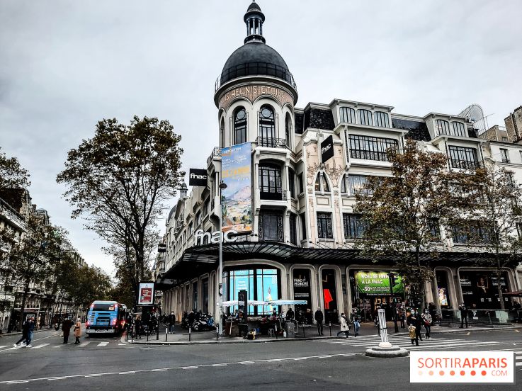 Visuel Paris Fnac magasin