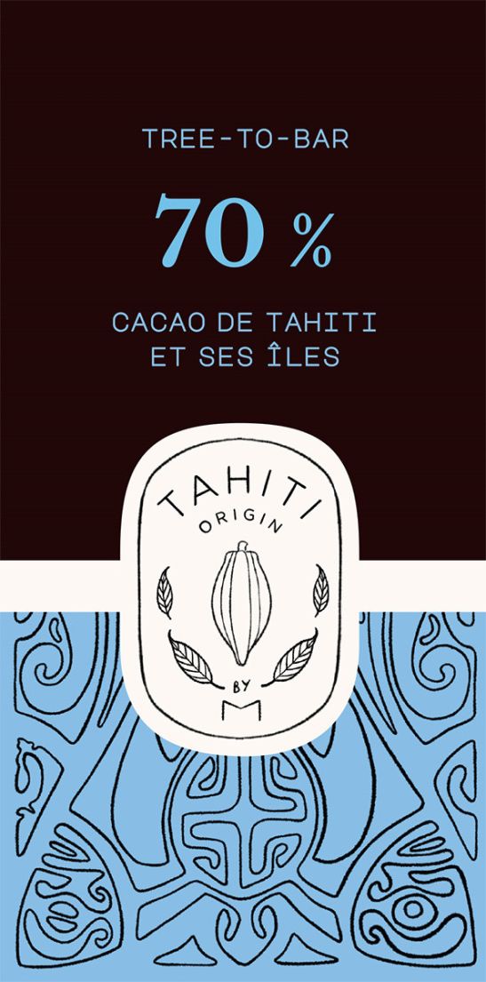 Vaïmalama Chavez, Miss France 2019, et Tahiti Origin by M. au Salon du Chocolat