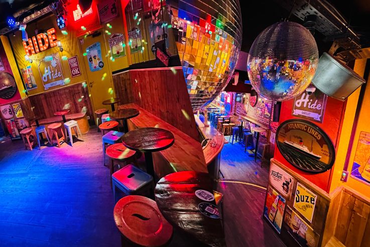 Une véritable paillote de plage à Paris : Afterwork, Resto & Party !