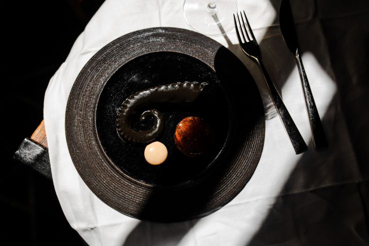 Restaurant Double Impact : l'adresse parisienne où le menu se réinvente au fil des saisons