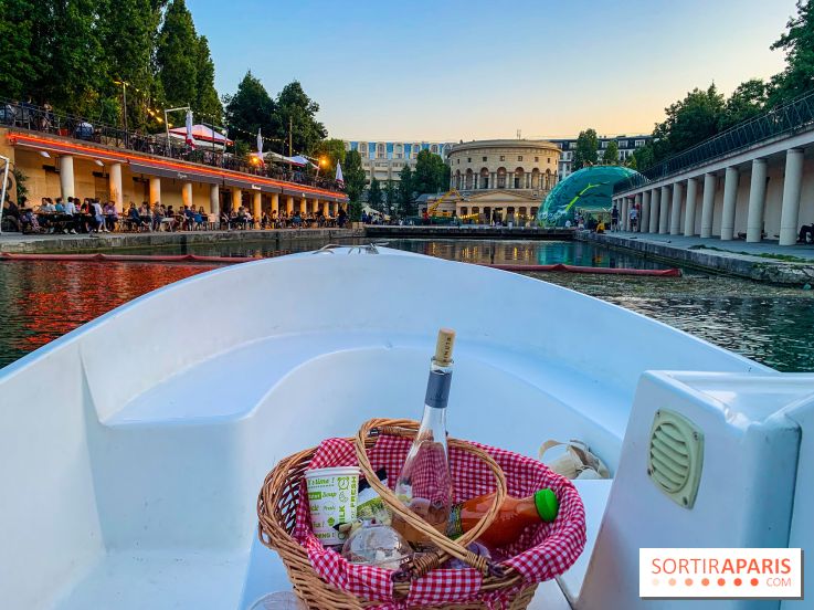 Le bateau électrique sans permis à Paris