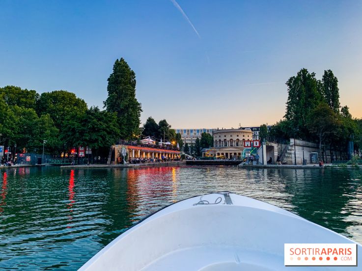 Le bateau électrique sans permis à Paris