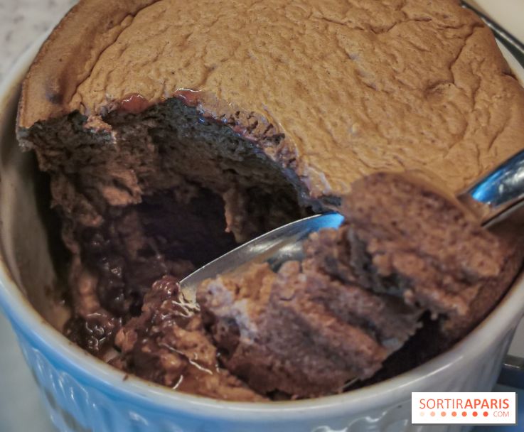 soufflé au chocolat Ducasse