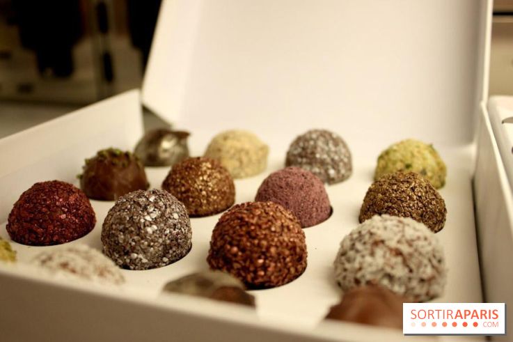 L'Eclair de Génie à Paris By Christophe Adam