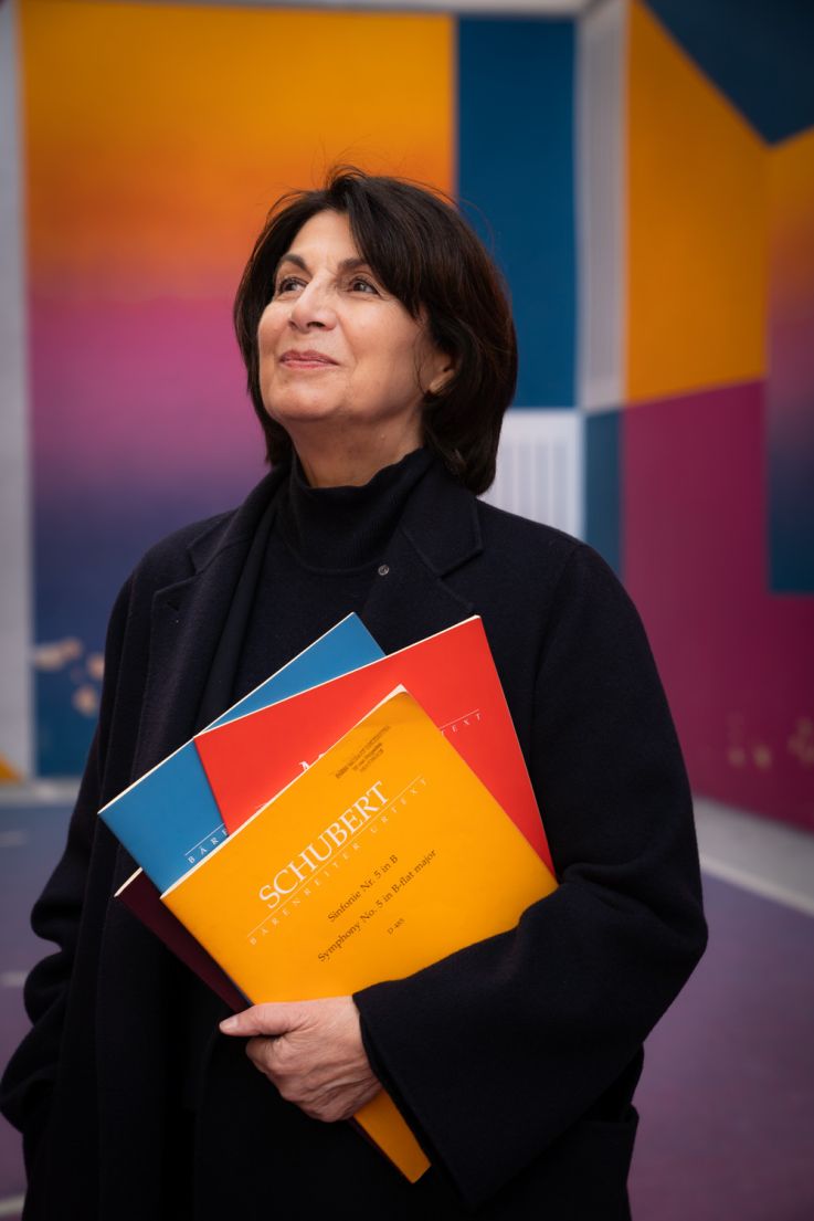 Claire Gibault, une cheffe d'orchestre engagée, les photos